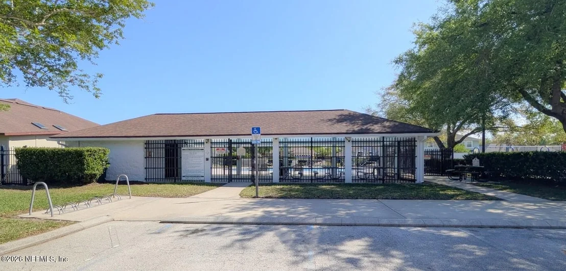 Photo of 12985 HARBORTON Drive