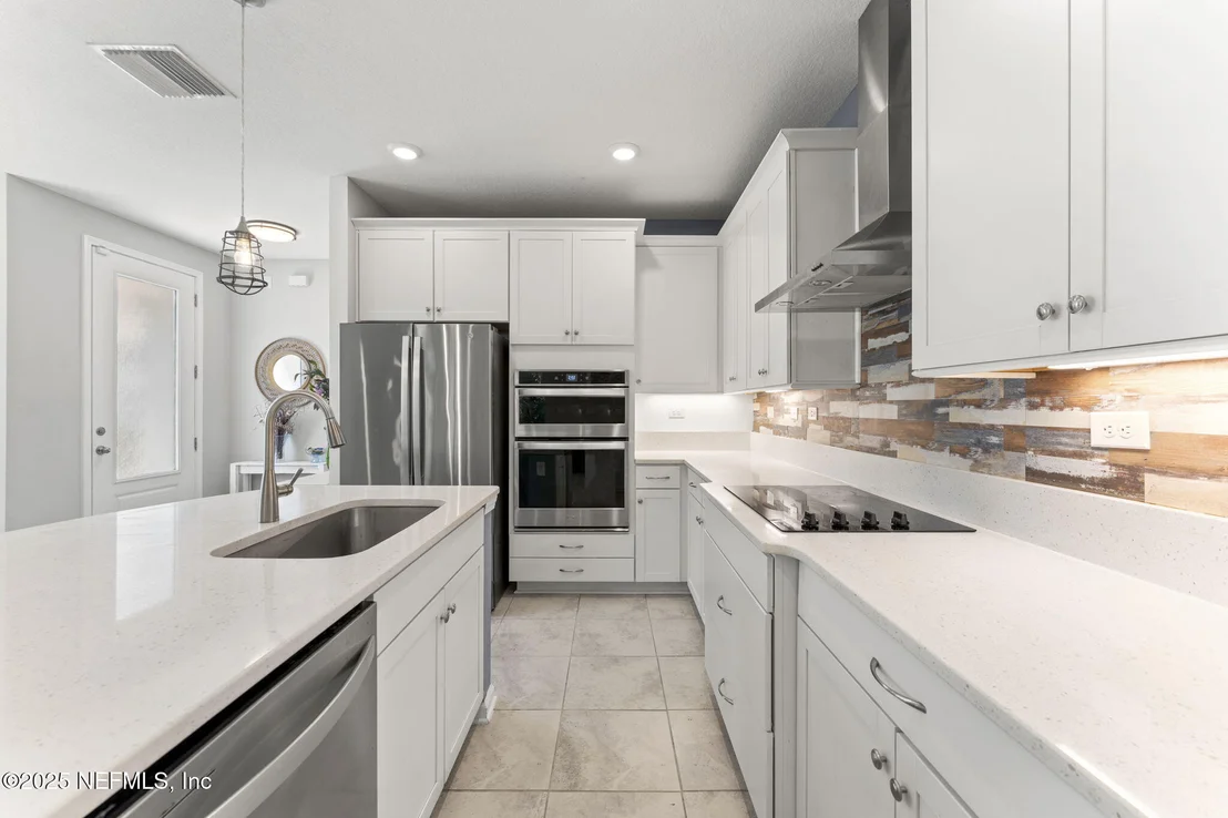 Photo of 128 MODESTO Drive