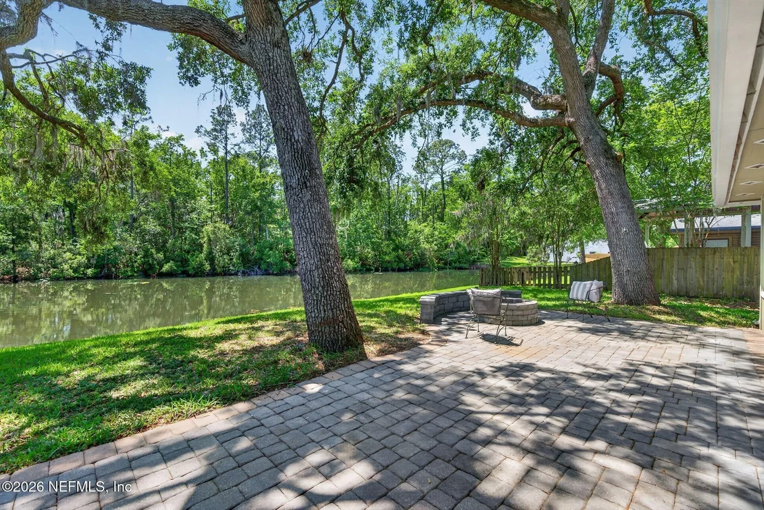 Photo of 572 COZYBROOK Lane