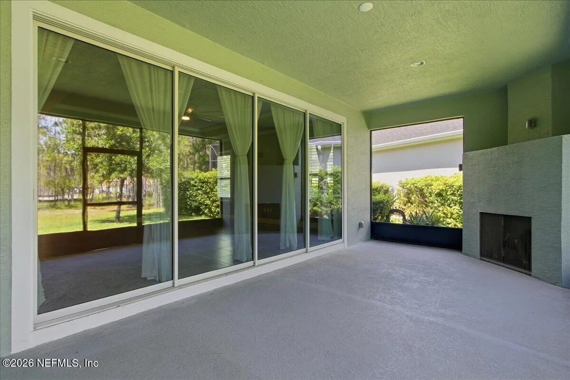 Photo of 205 HEATHERWOOD Court