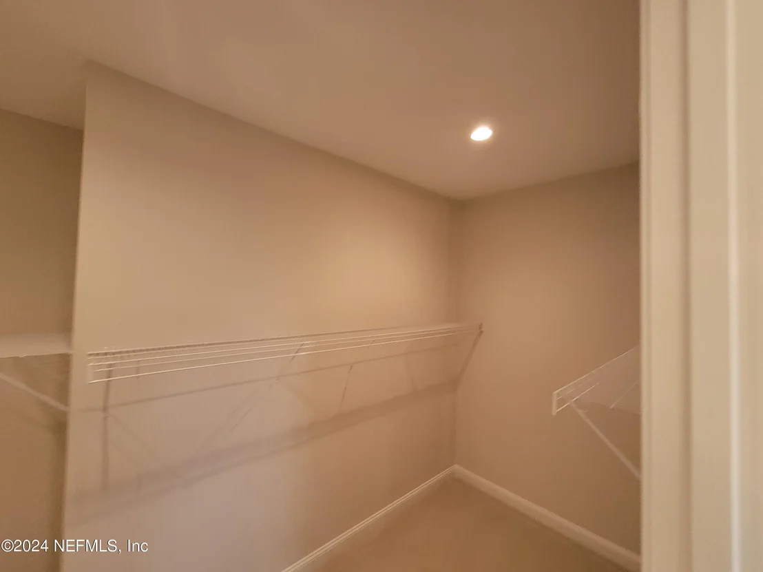 Photo of 281 HILLENDALE Circle