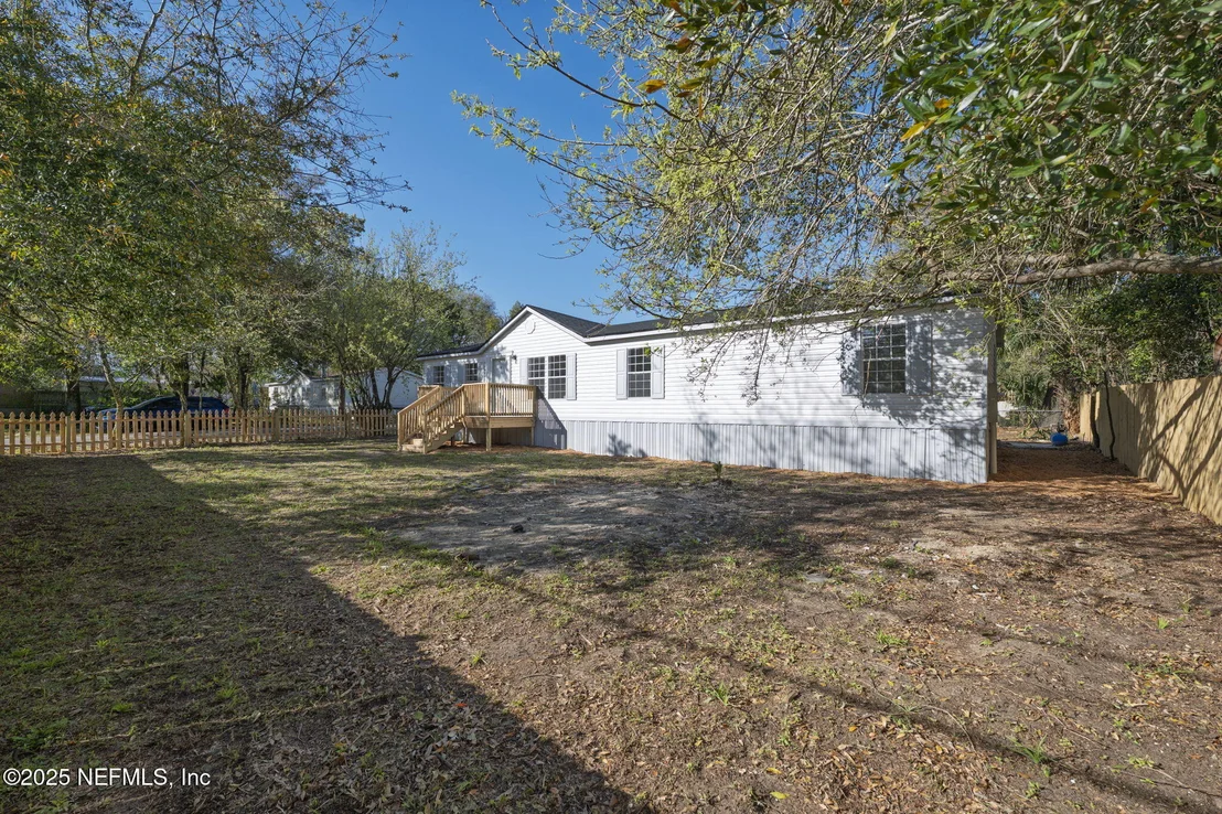 Photo of 606 JACKSON Road