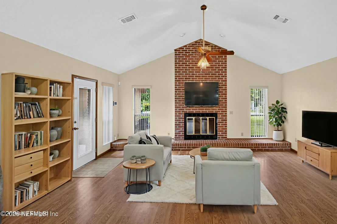 Photo of 1619 RAIFORD Road
