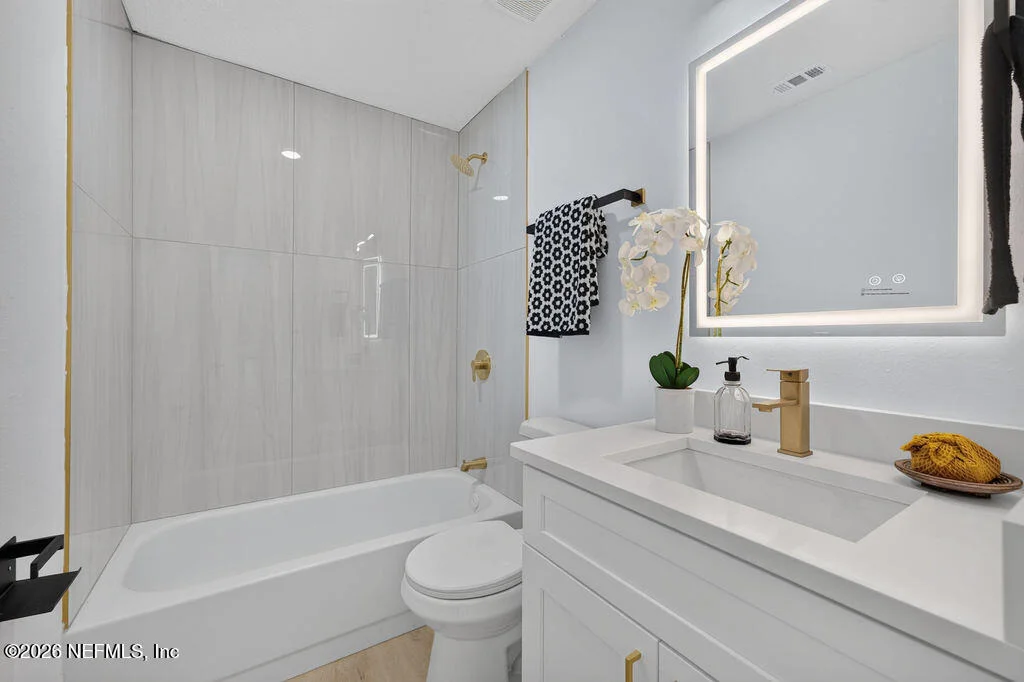 Photo of 8050 MARSEILLES Drive