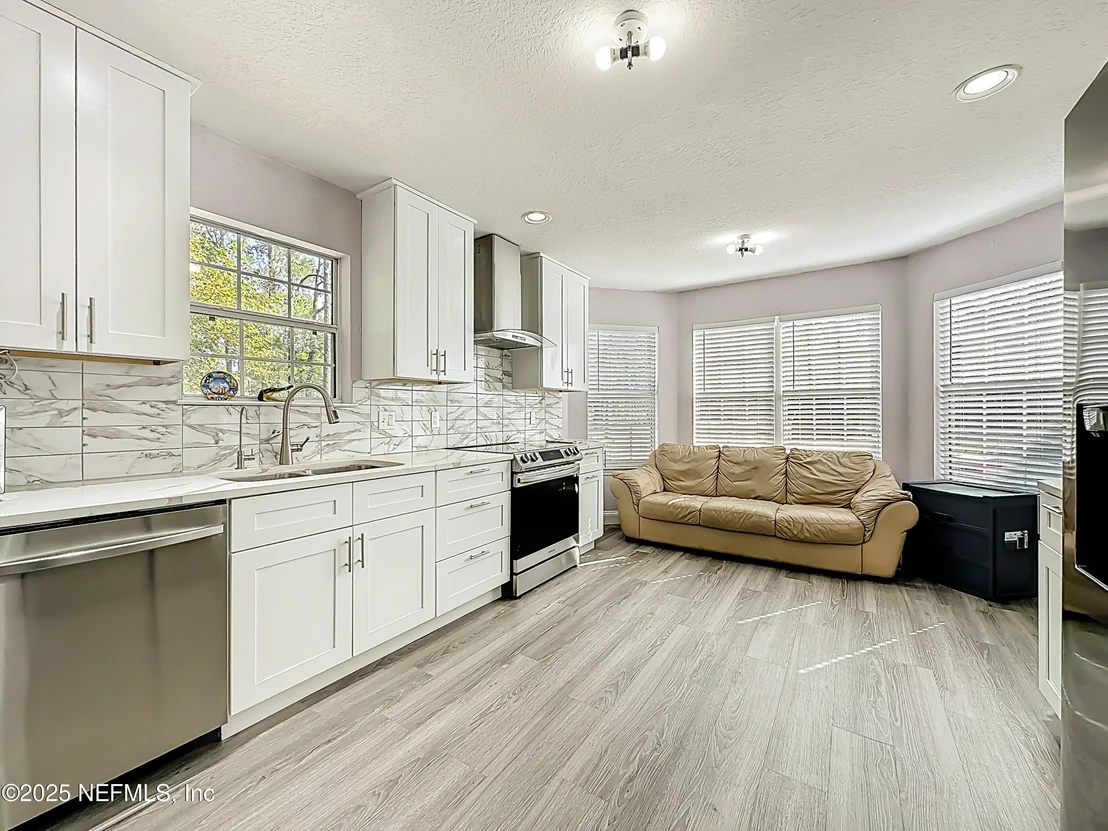 Photo of 2638 STRATTON Road