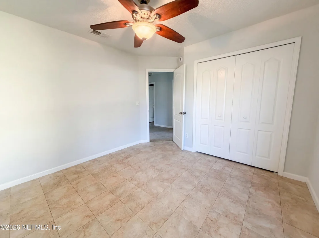 Photo of 585 THORNBERRY Road