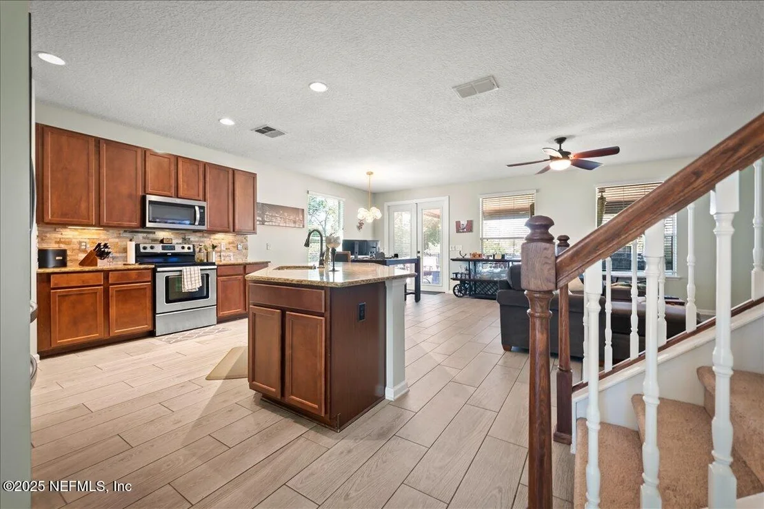 Photo of 168 PLAZA DEL RIO Drive