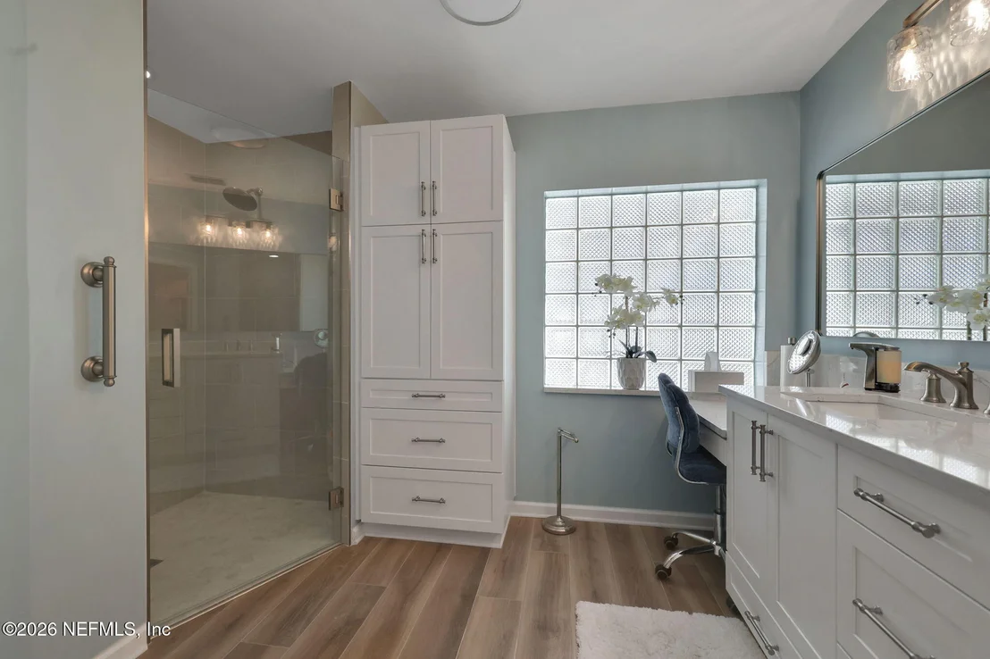 Photo of 1004 FLORA PARKE Drive