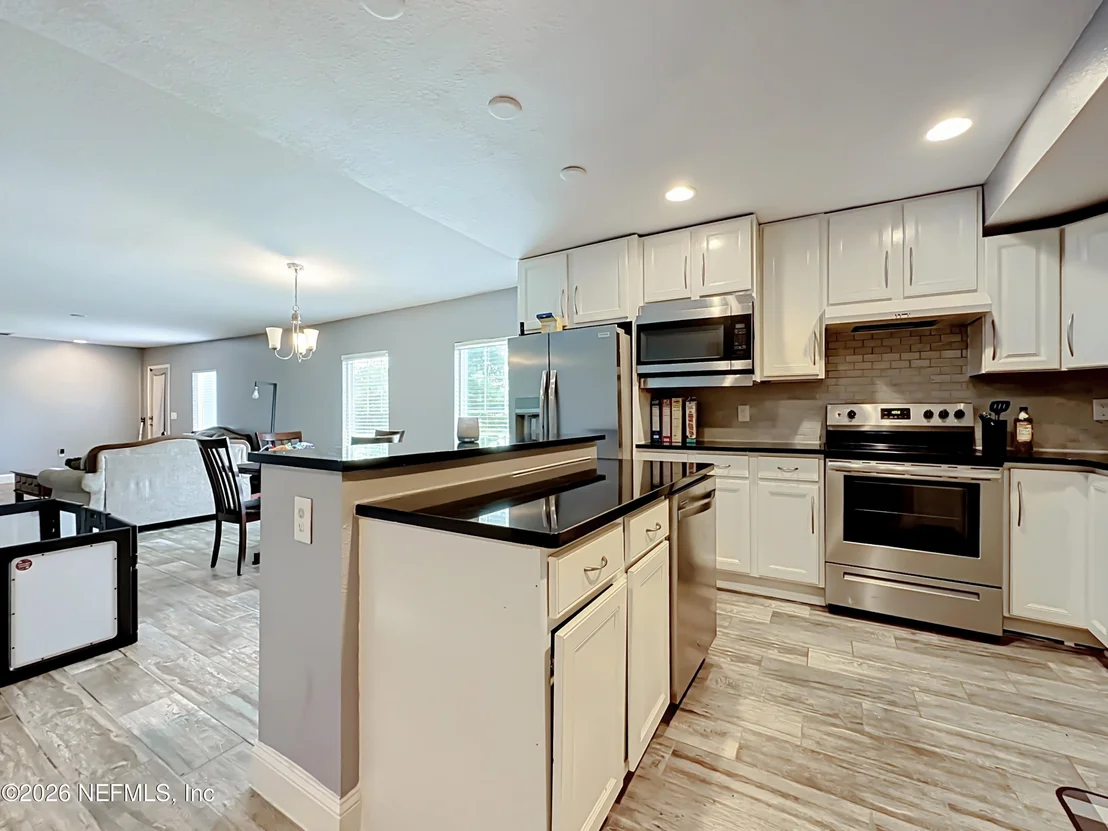 Photo of 3065 FRANCIS Road