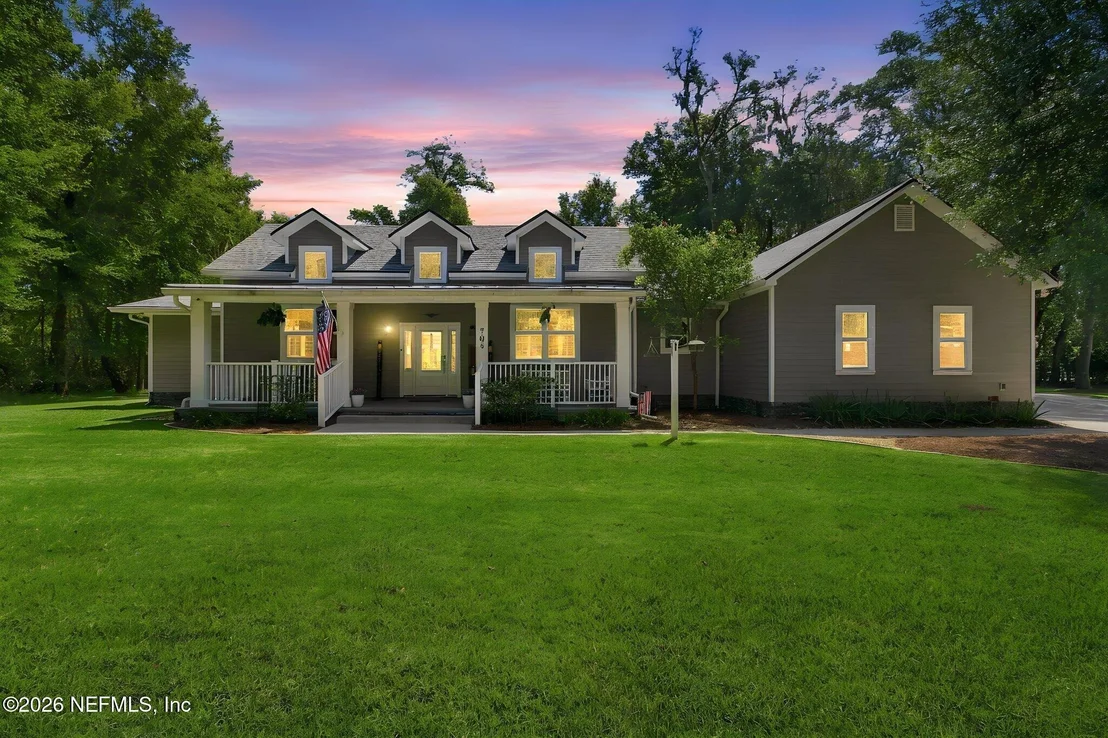 Photo of 704 COACHMAN'S Place