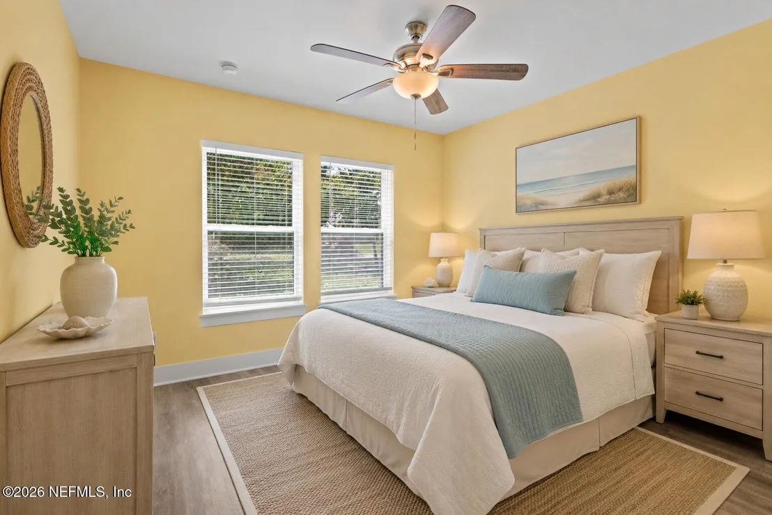 Photo of 907 QUEEN Road