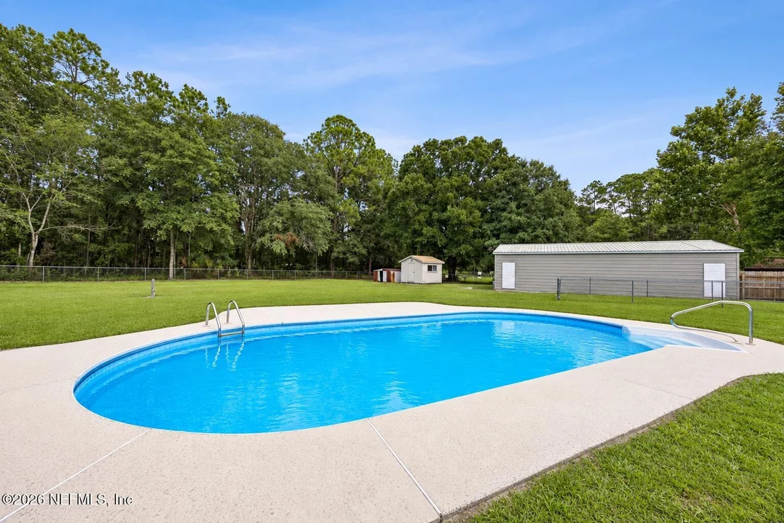 Photo of 1184 SURREY Glen