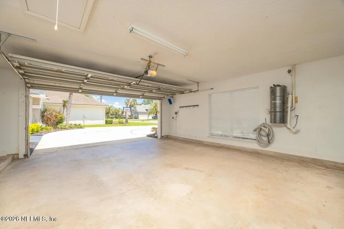 Photo of 1852 HICKORY TRACE Drive