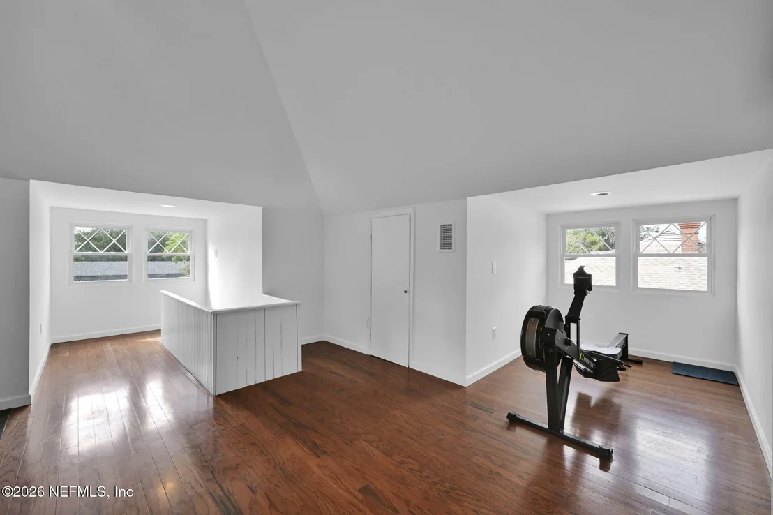Photo of 3002 RIVERSIDE Avenue