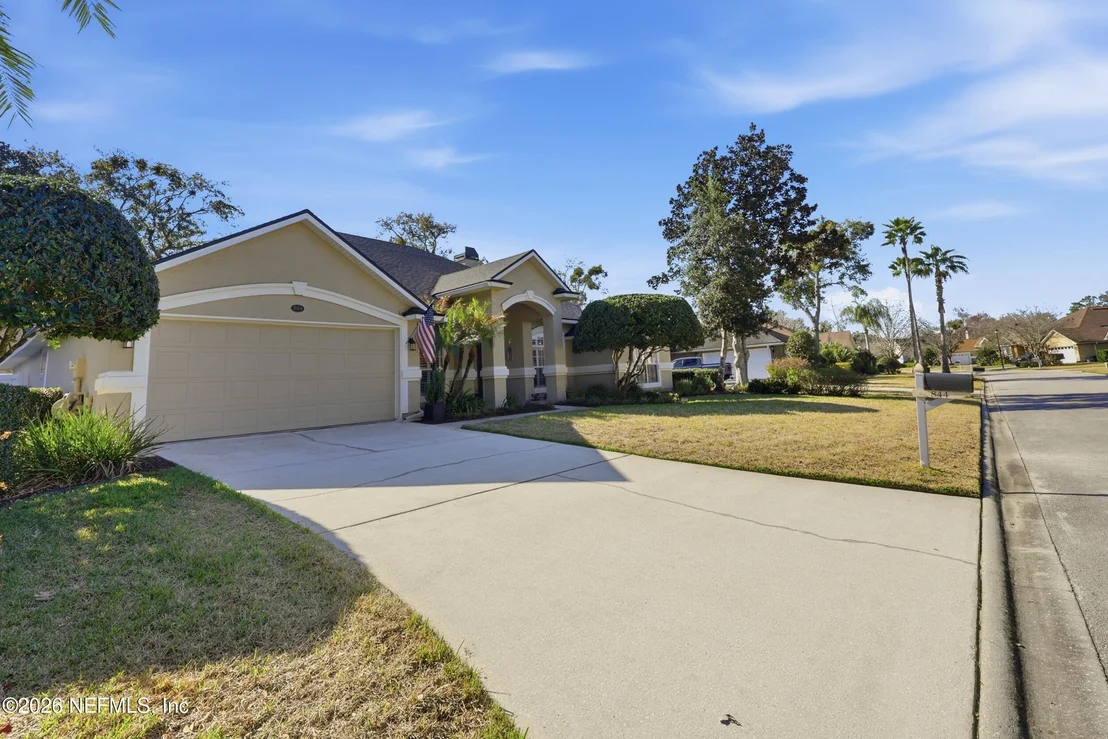 Photo of 844 CLOUDBERRY BRANCH Way