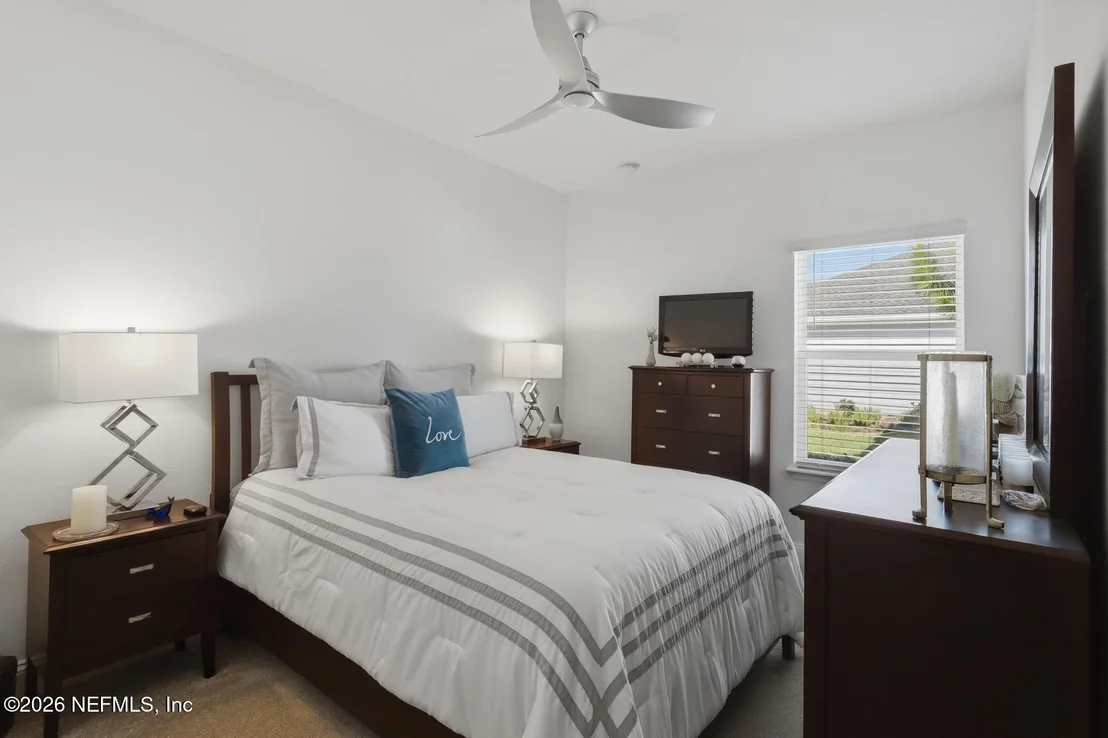 Photo of 2110 RAGLAN Circle