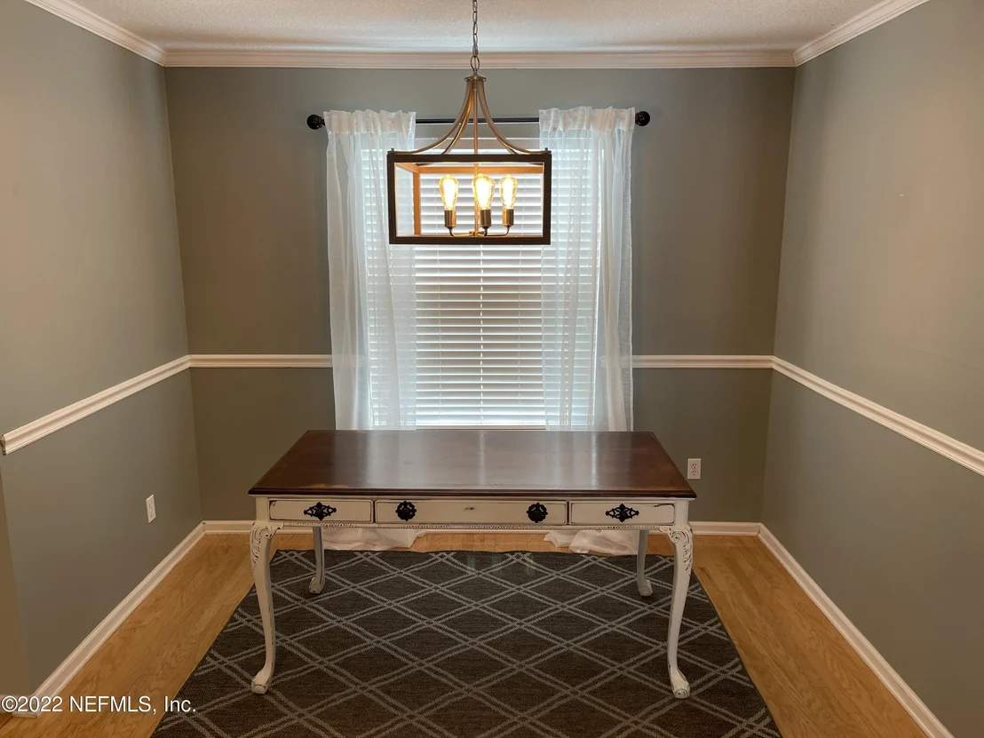 Photo of 1053 BUTTERCUP Drive