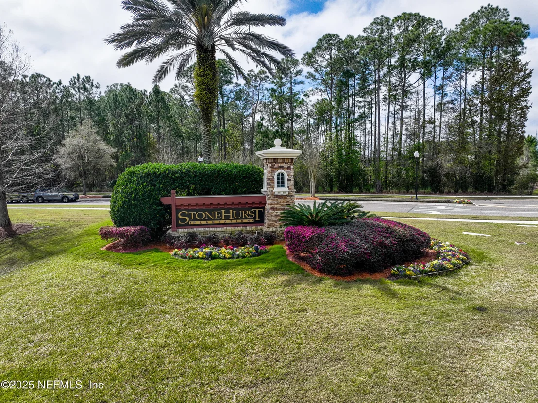 Photo of 1012 BECKINGHAM Drive
