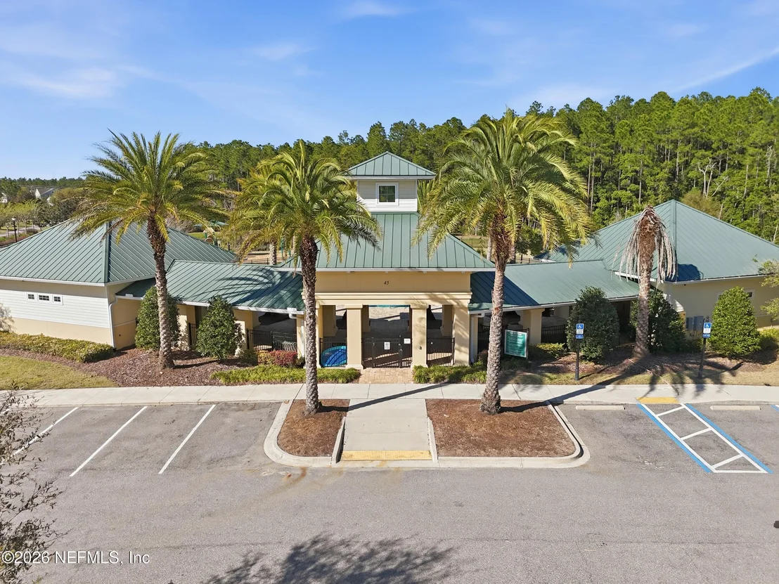 Photo of 392 BRYBAR Drive