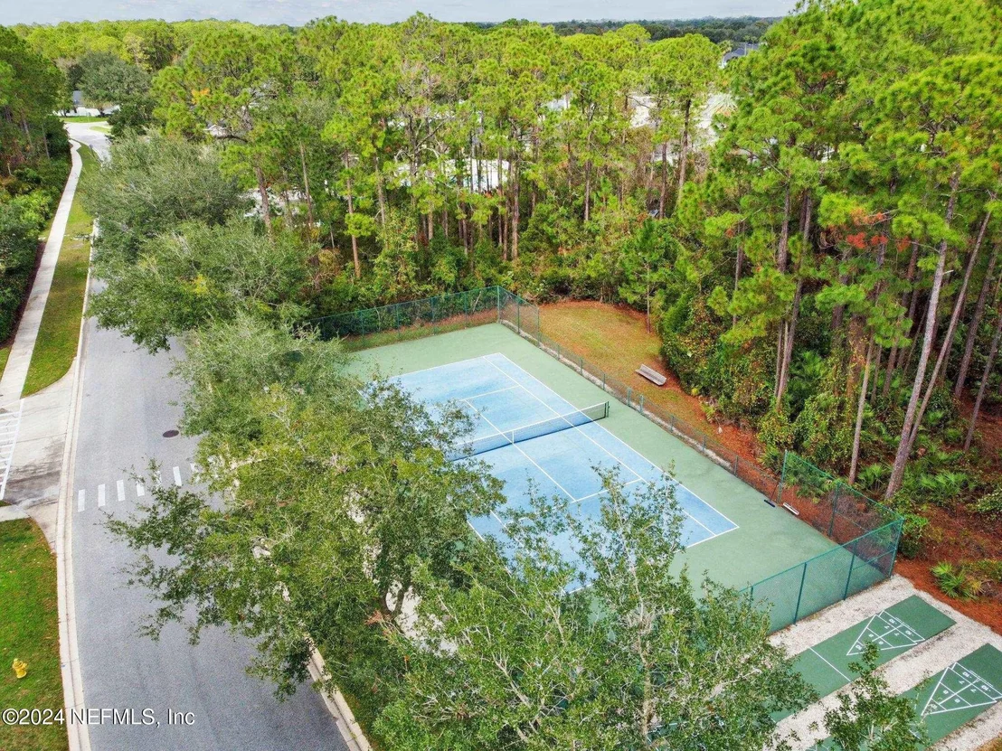 Photo of 1053 RIDGEWOOD Lane