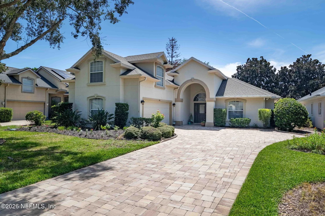 Photo of 909 SPRING LAKE Court