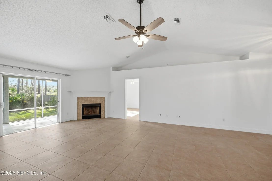 Photo of 305 ISLAND LANDING Drive