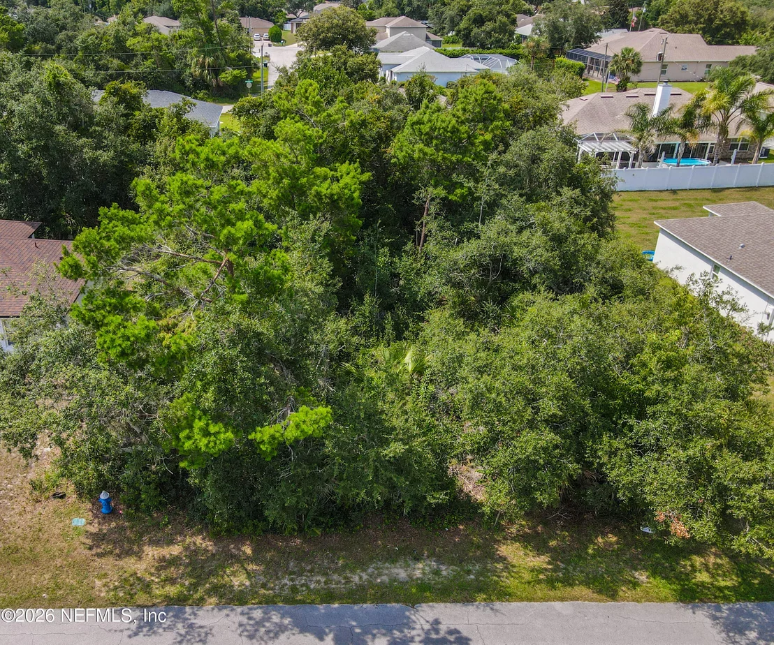 Photo of 76 FREEPORT Lane