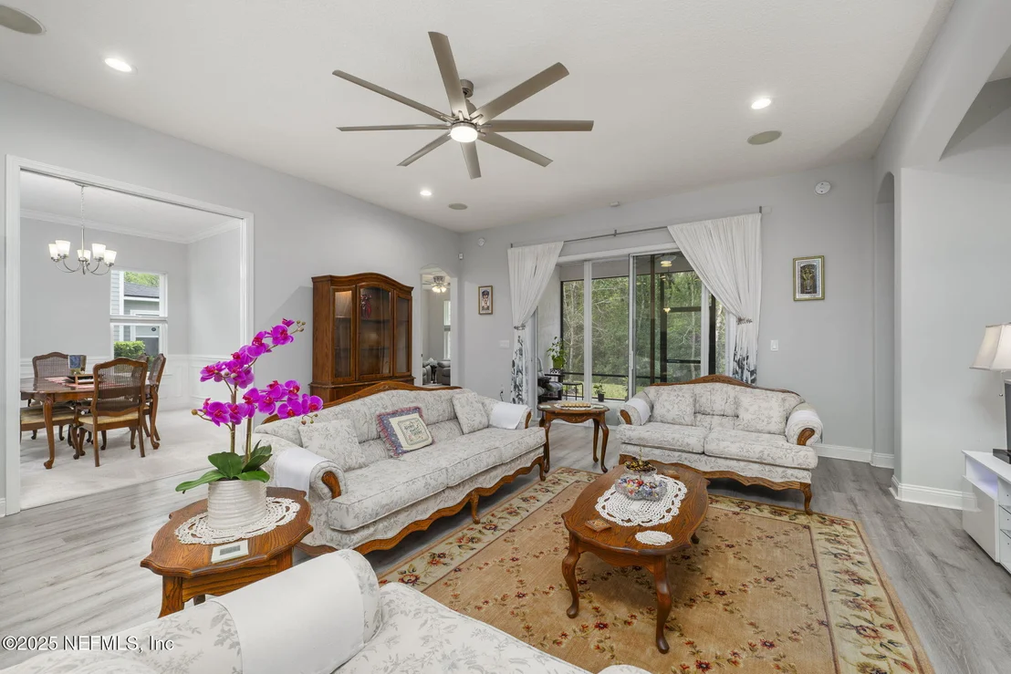 Photo of 509 ATHENS Drive
