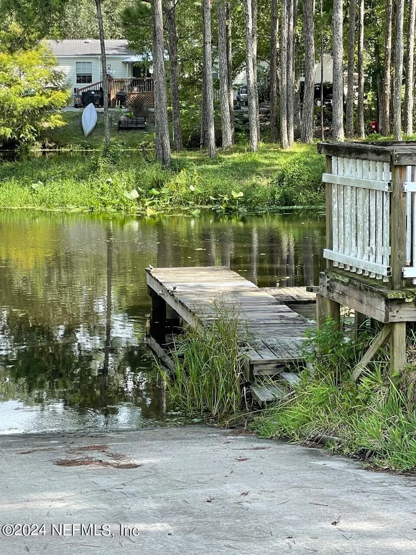 Photo of 111 & 113 ISLANDER Lane