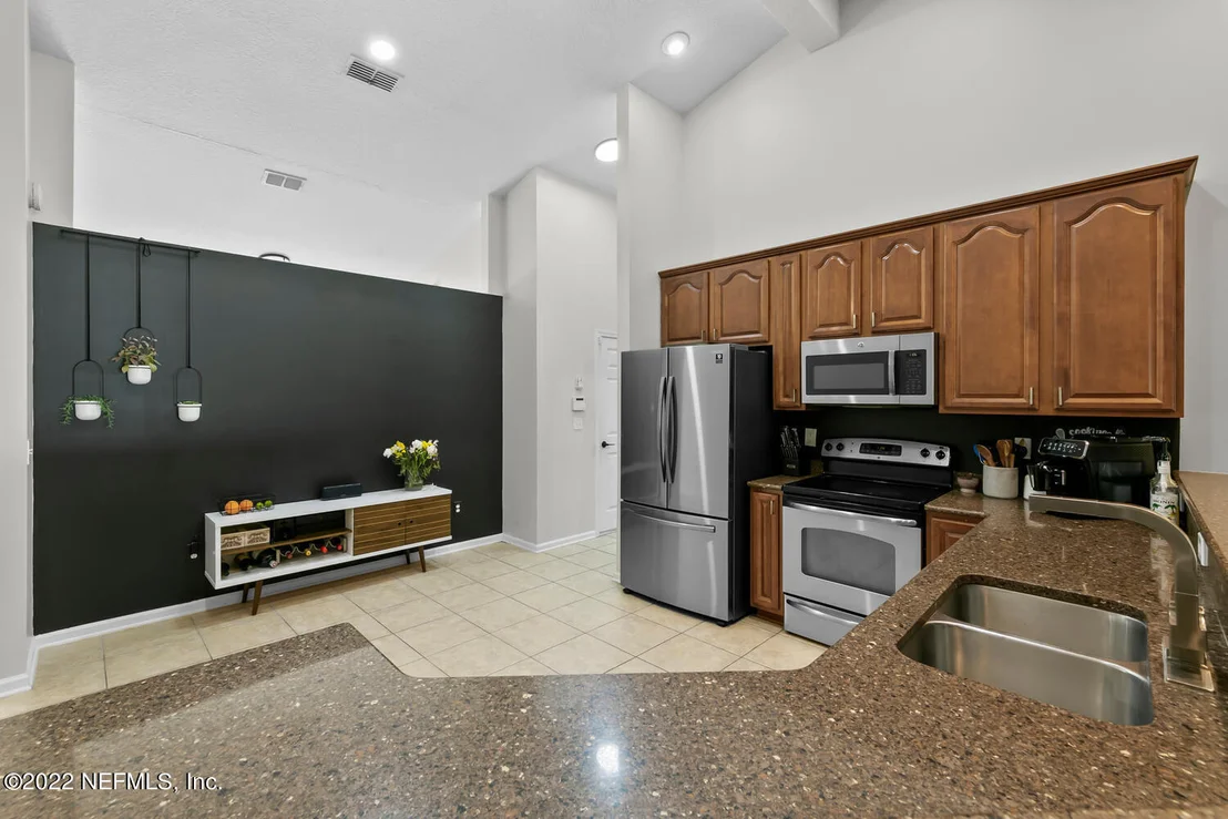 Photo of 24 ROBIN BAY Drive