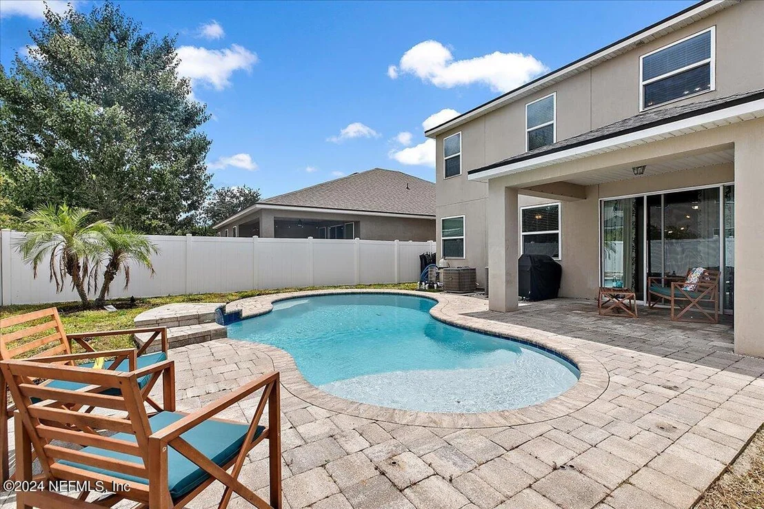 Photo of 7140 FLEUR COVE Drive