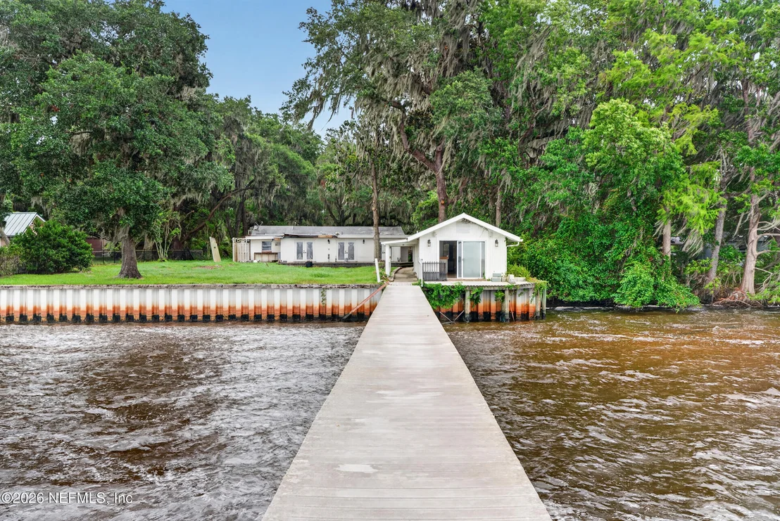 Photo of 7905 COLEE COVE Road
