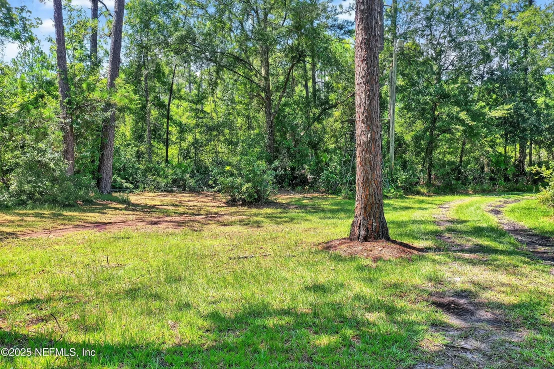 Photo of 2561 STARRATT Road
