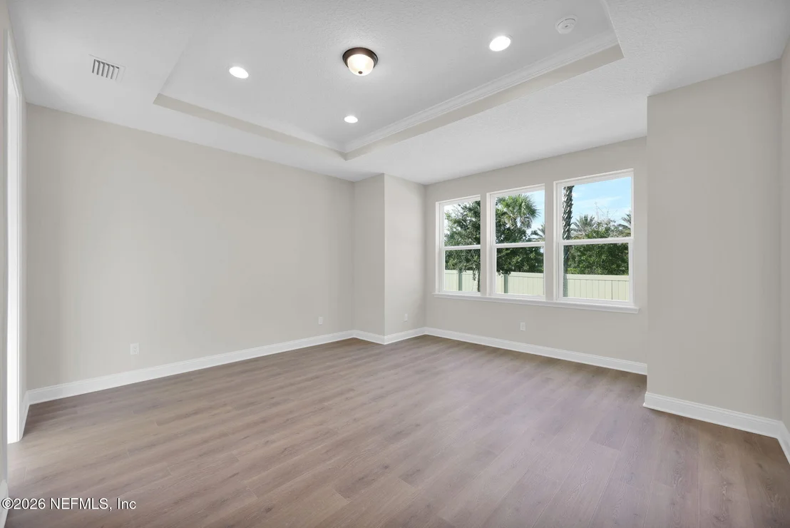 Photo of 122 SEAMARK Drive