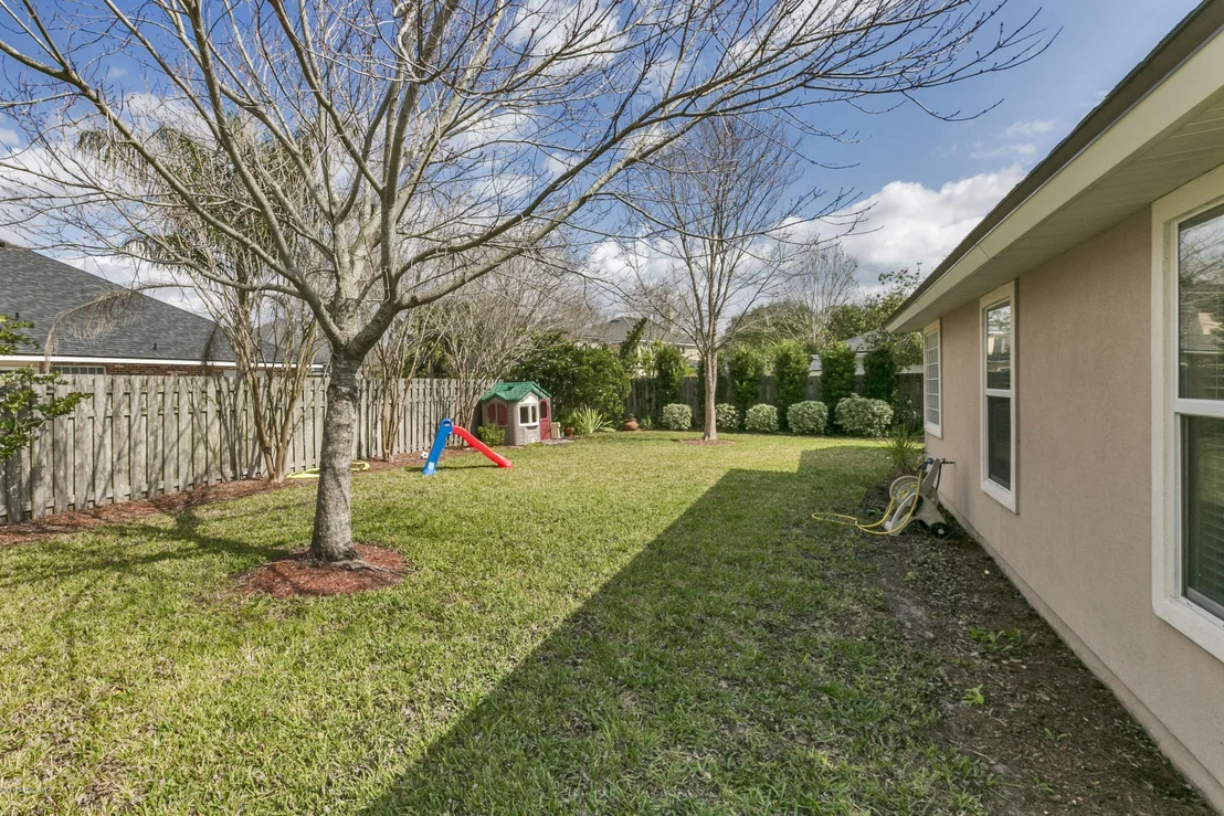 Photo of 13825 WEEPING WILLOW Way