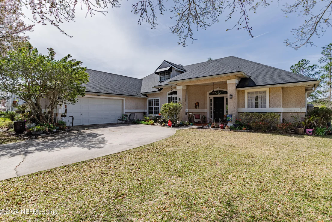 Photo of 4680 SADDLEHORN Trail