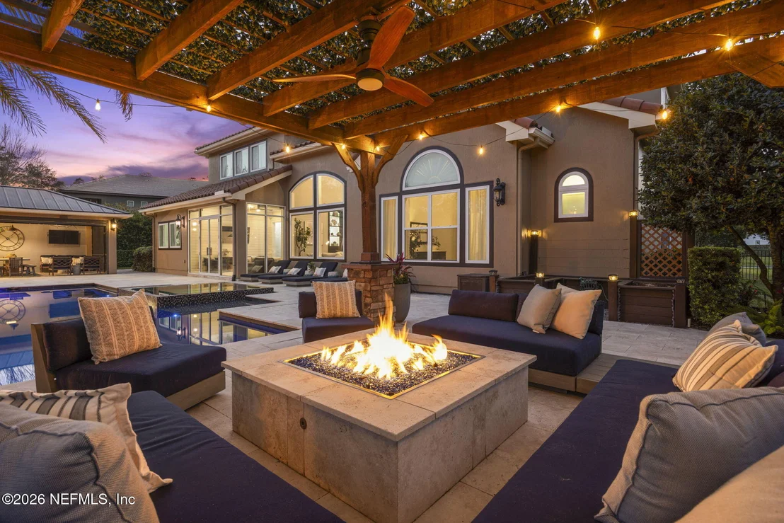 Photo of 449 DEER VALLEY Drive