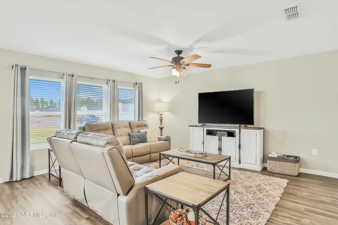 Photo of 20 MOORCROFT Way