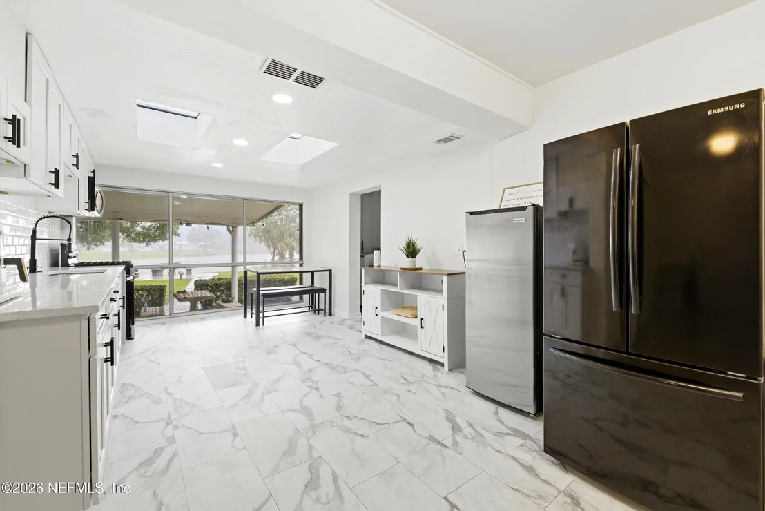 Photo of 7484 SPINOLA Road