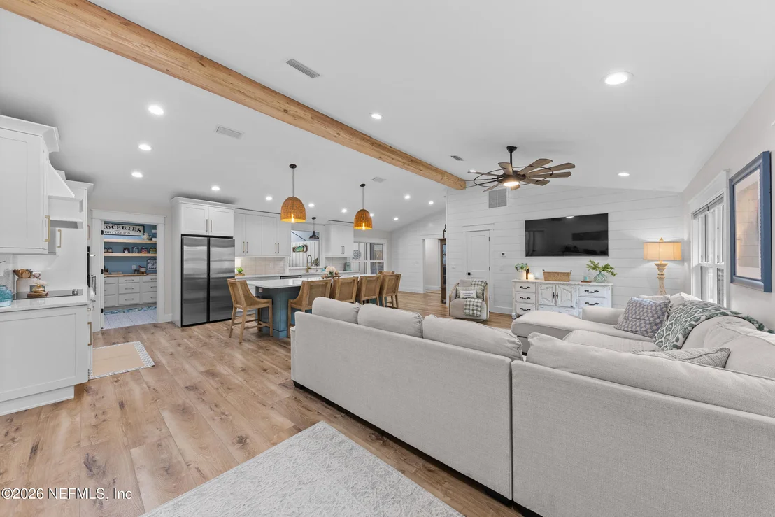 Photo of 7761 WYNDWOOD Drive