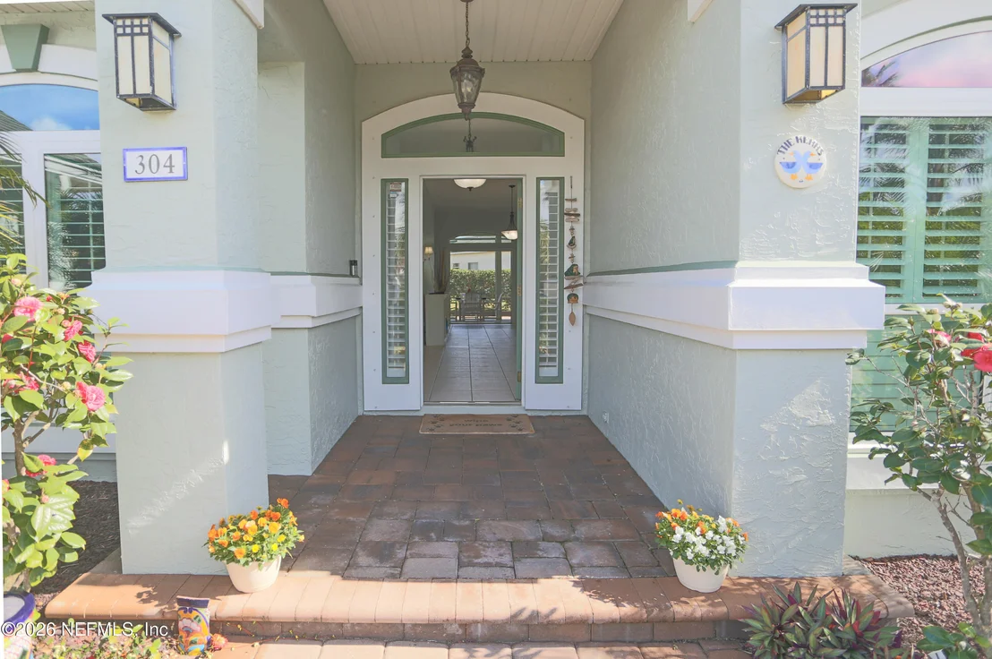 Photo of 304 COCONUT GROVE Court