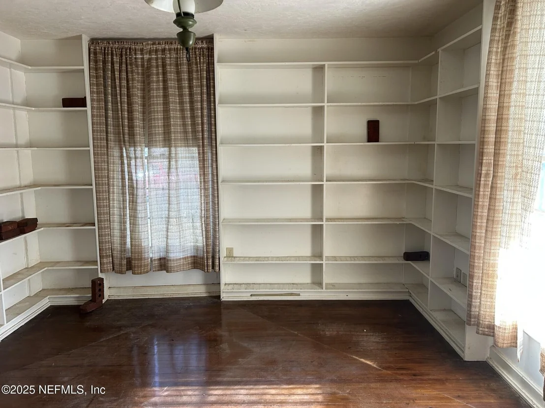 Photo of 6192 COUNTY RD 219