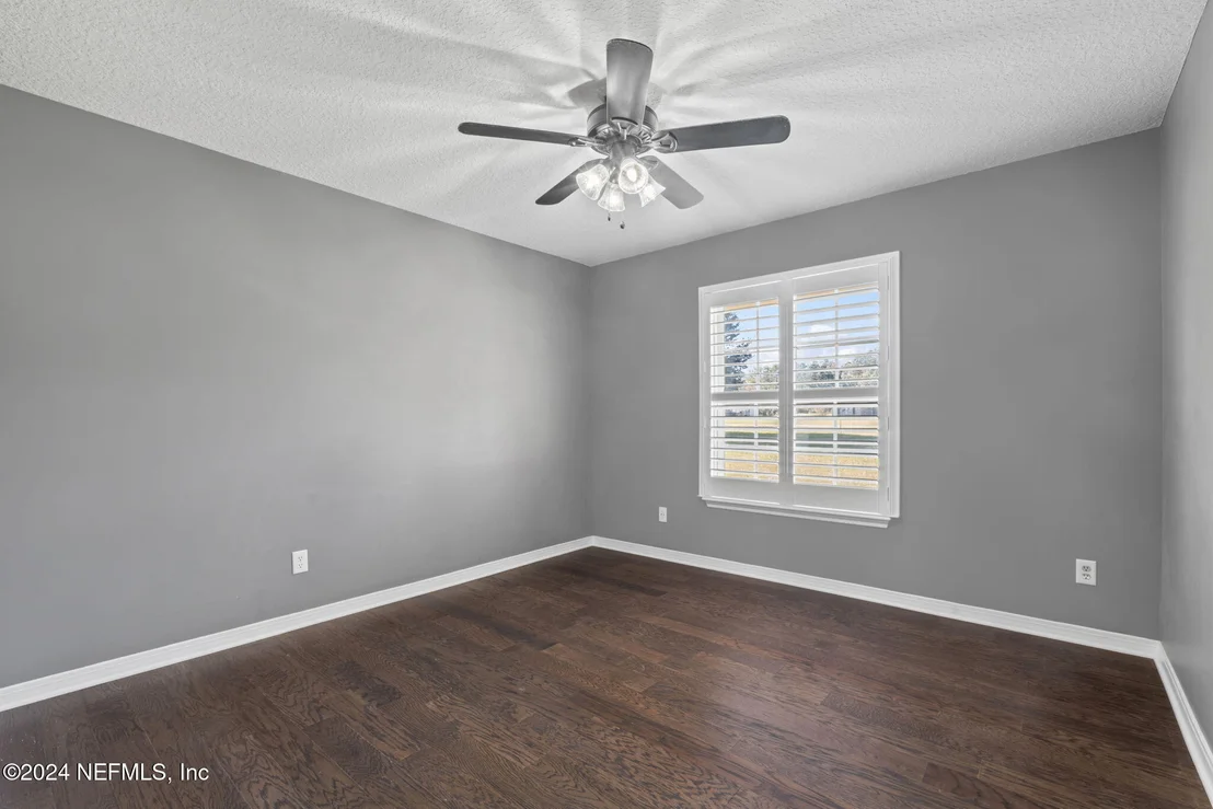 Photo of 44017 GREEN MEADOWS Lane