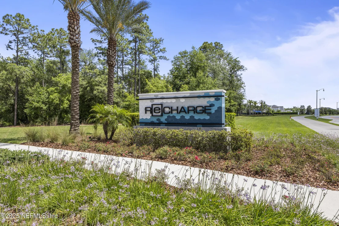 Photo of 9819 FILAMENT Boulevard