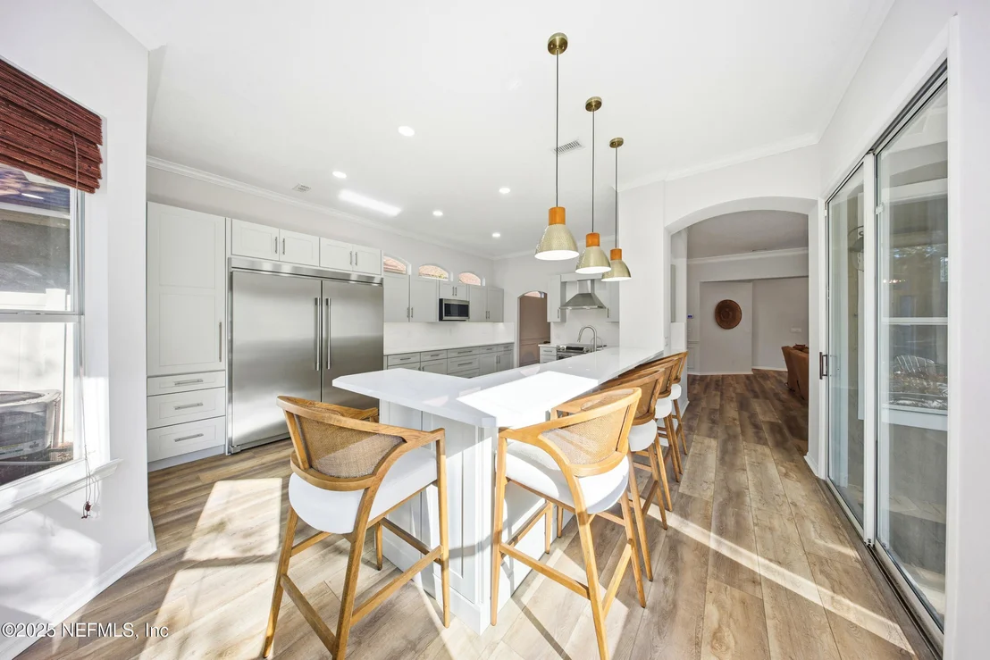 Photo of 537 DANDELION Drive
