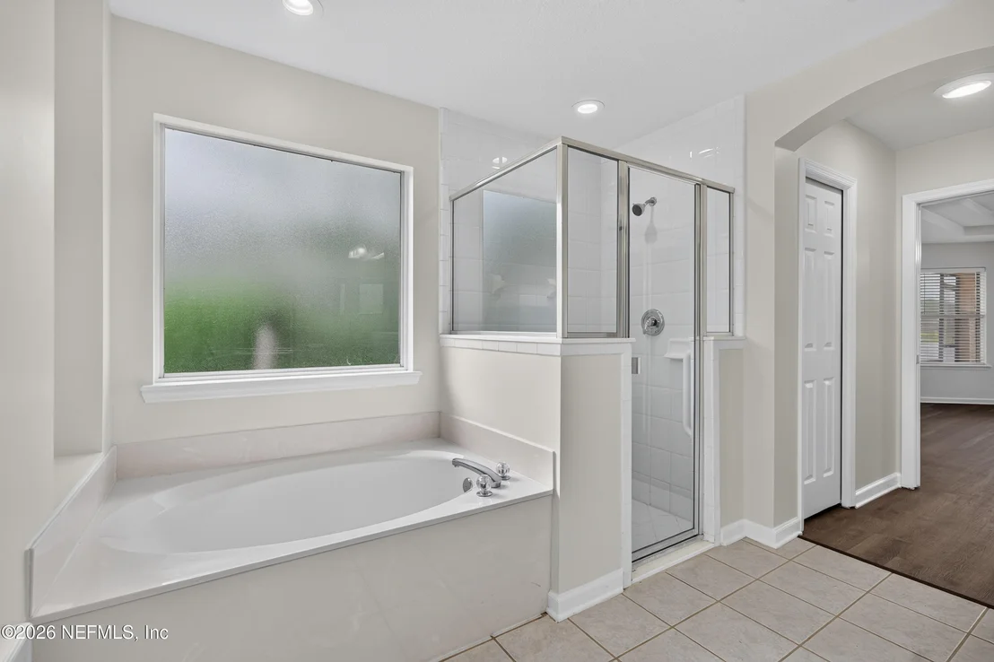 Photo of 587 OAKMONT Drive