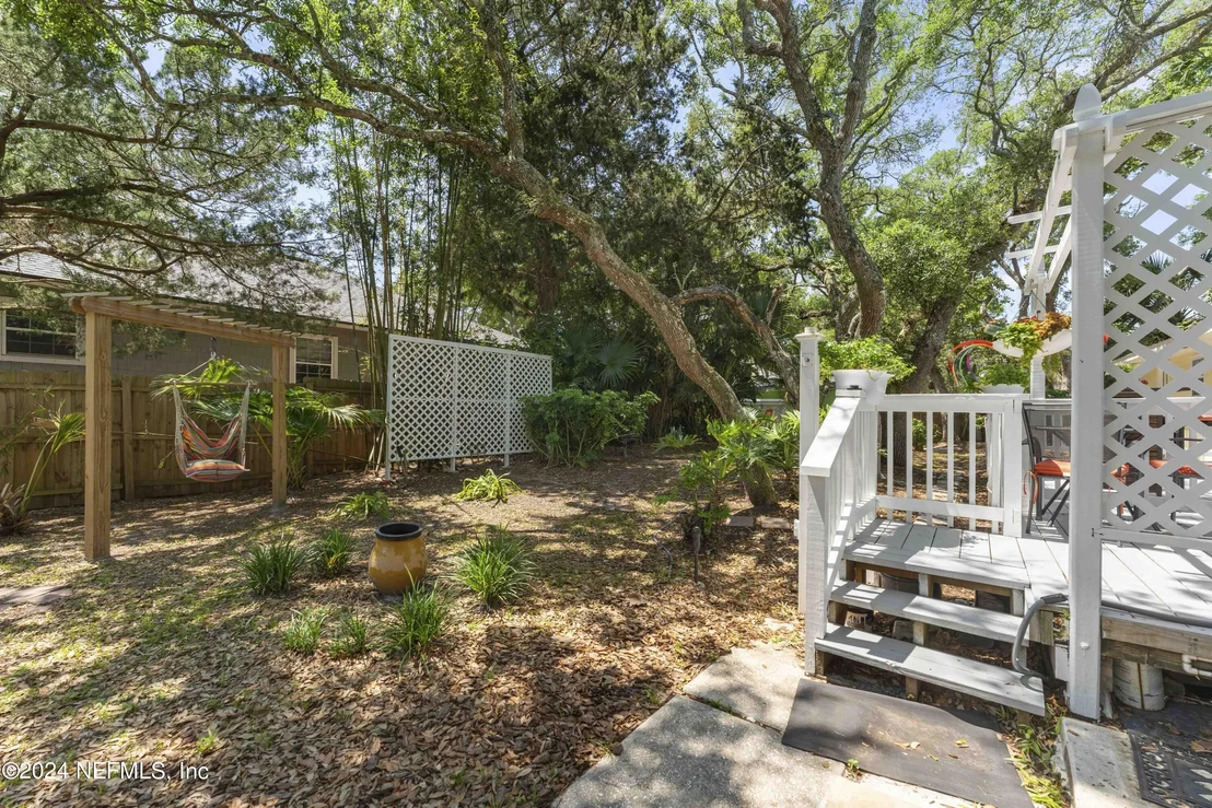 Photo of 405 THIRD Street