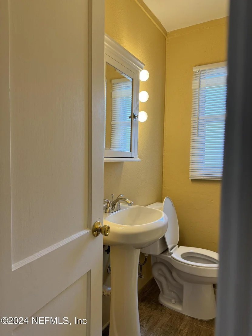 Photo of 3842 RUBY Drive W