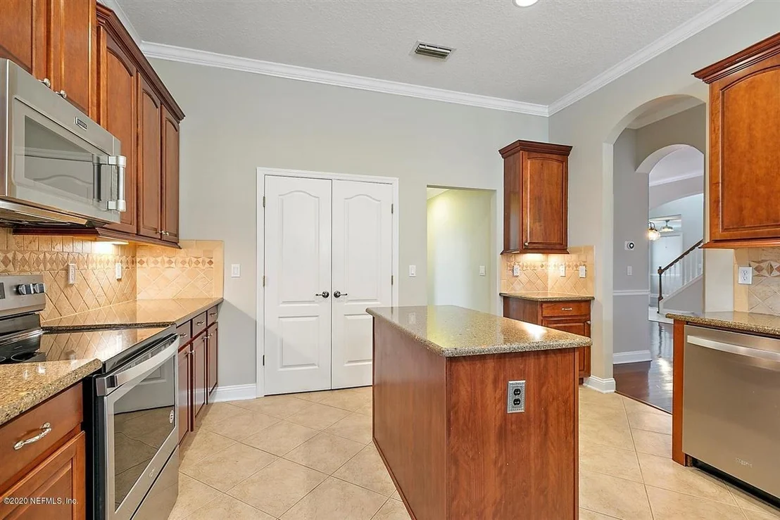 Photo of 1320 POWIS Road