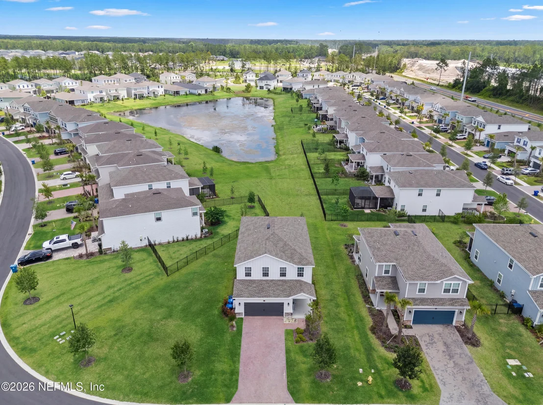 Photo of 307 BUFFALO Court